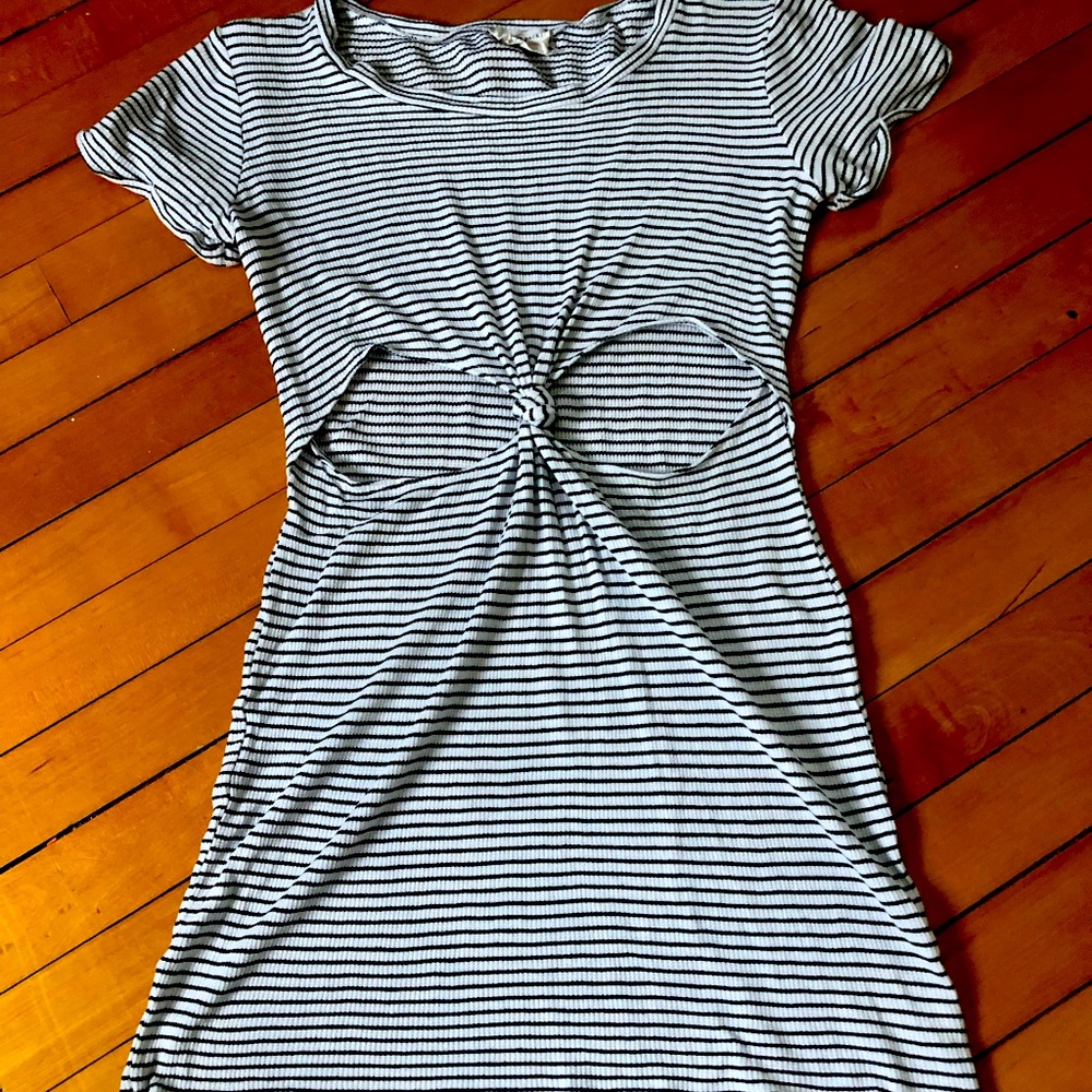 Juniors Emory park cut out tshirt dress